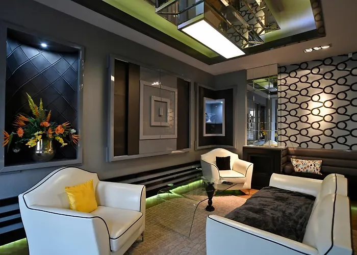 Luxuryflat Near Centre On118 Sqm, 3br,2bth,8bed,ac Будапешт