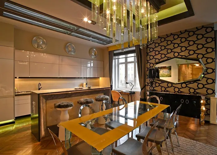 Luxuryflat Near Centre On118 Sqm, 3br,2bth,8bed,ac * Будапешт