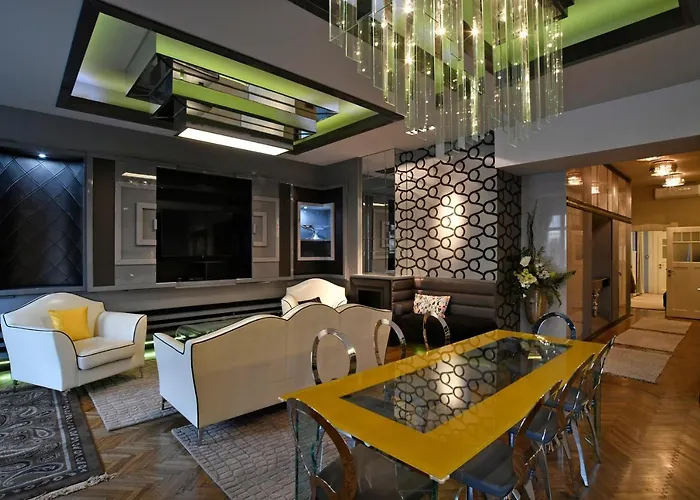 Apartmán Luxuryflat Near Centre On118 Sqm, 3br,2bth,8bed,ac *