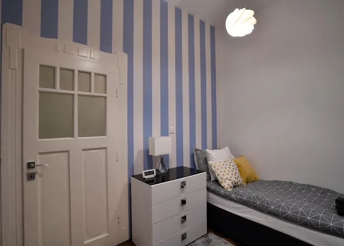Apartament Luxuryflat Near Centre On118 Sqm, 3br,2bth,8bed,ac Budapesta